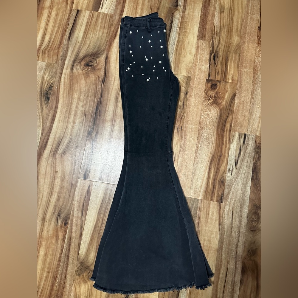 Flare bell bottoms